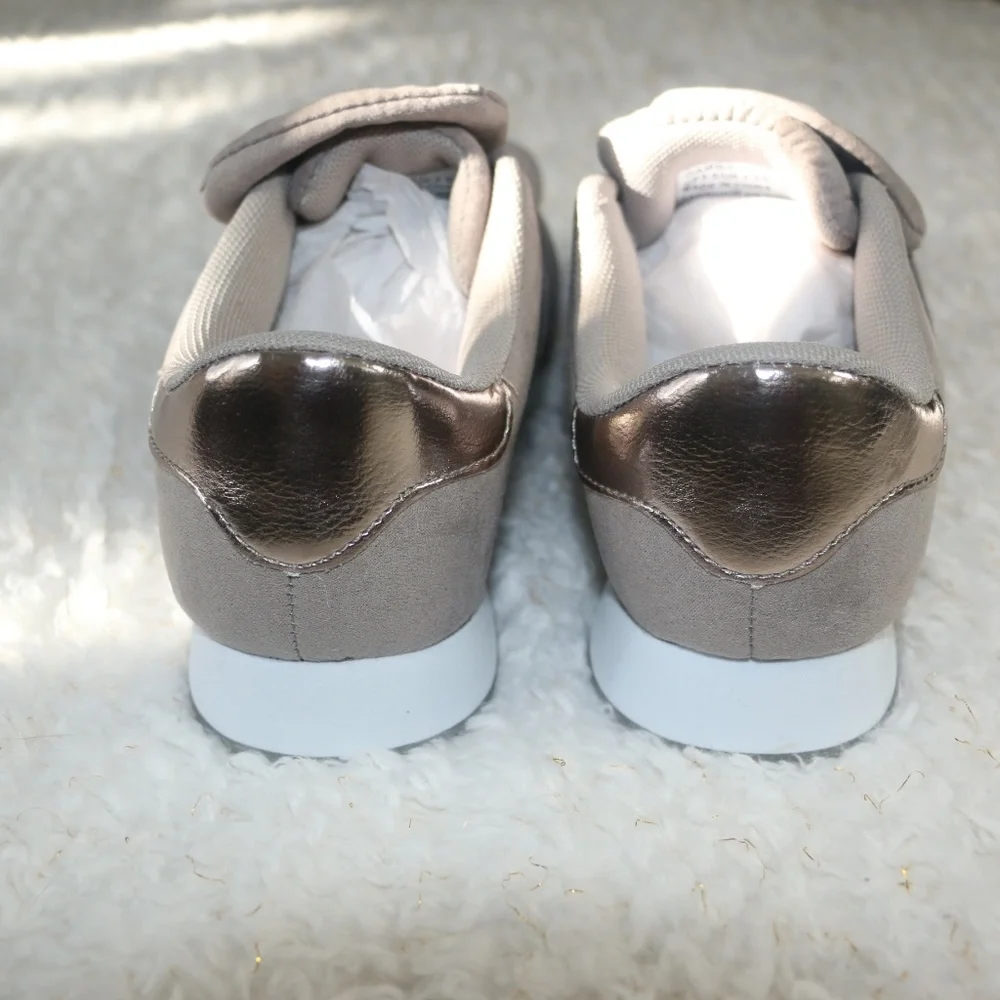 Gabby Knotted Bow Sneakers